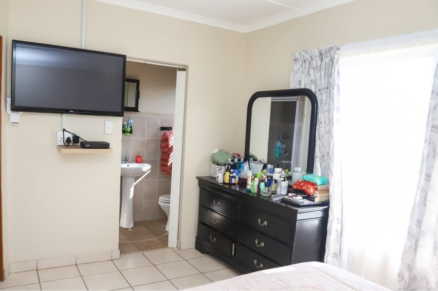 3 Bedroom Property for Sale in Gonubie Eastern Cape